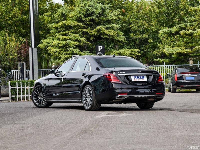奔馳S系