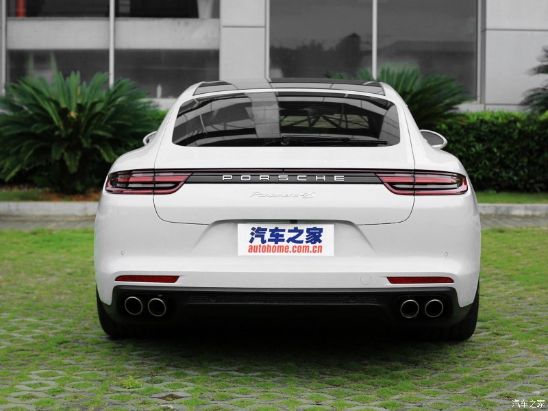 保時(shí)捷帕拉梅拉